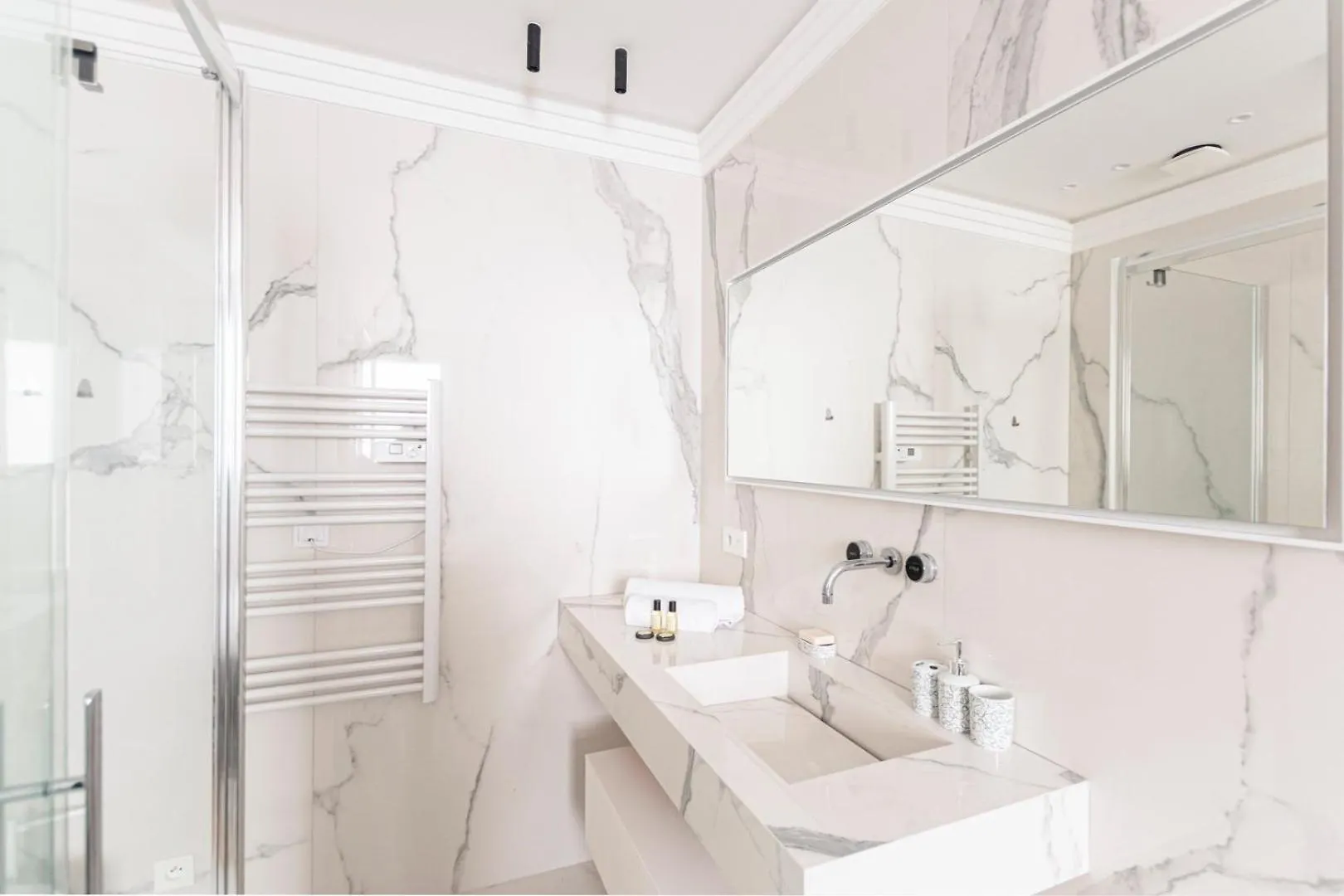 Guestready - Montaigne Luxury - Design Apartmán Paříž